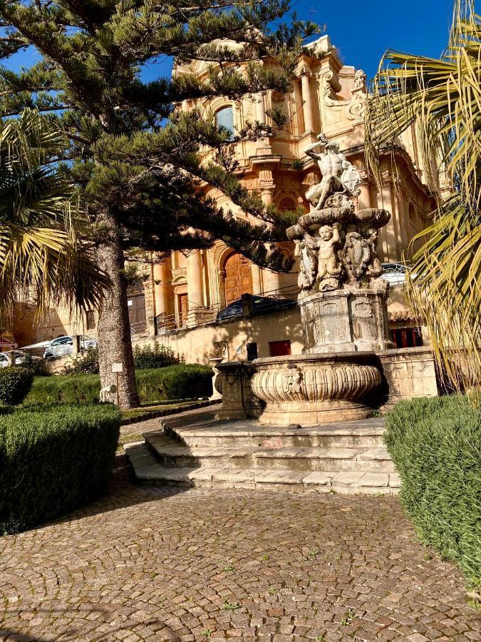 Casa Rurale Noto Antica Apartment Bagian luar foto